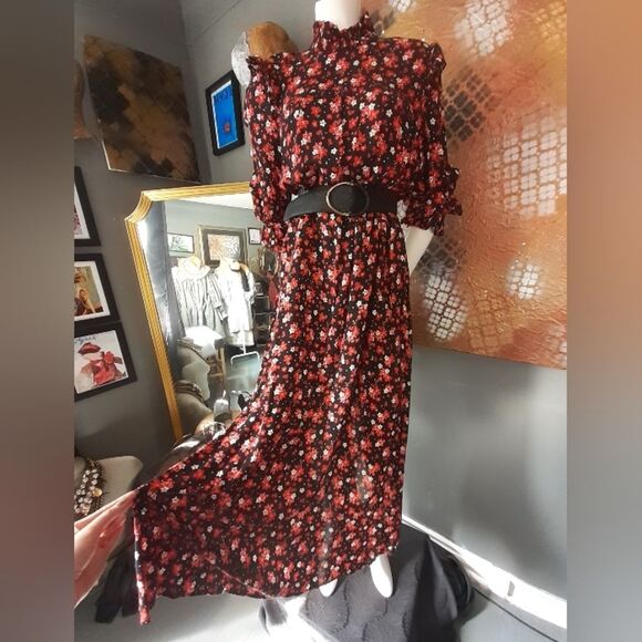 Zara Floral Black and Red Maxi Dress - Picture 14 of 16